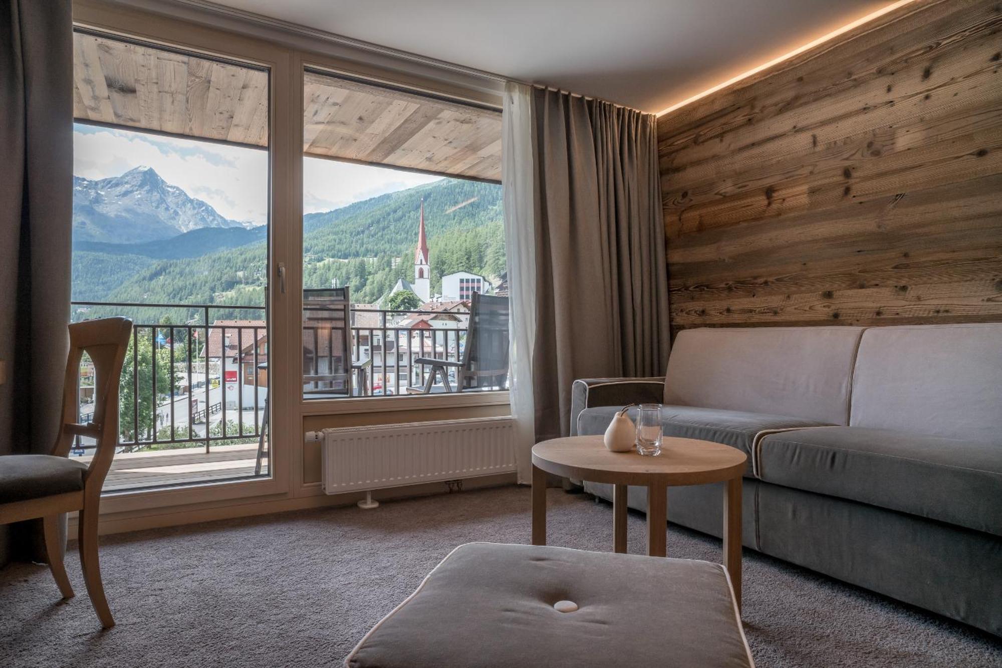 Hotel Tyrolerhof Сьолден Екстериор снимка